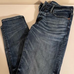 American Eagle - 32x30 slim fit jeans